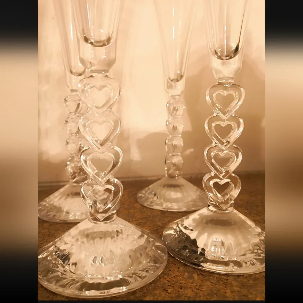 SALE Special Occasion ♥️ Stem Glasses set of 4 - Picture 1 of 4